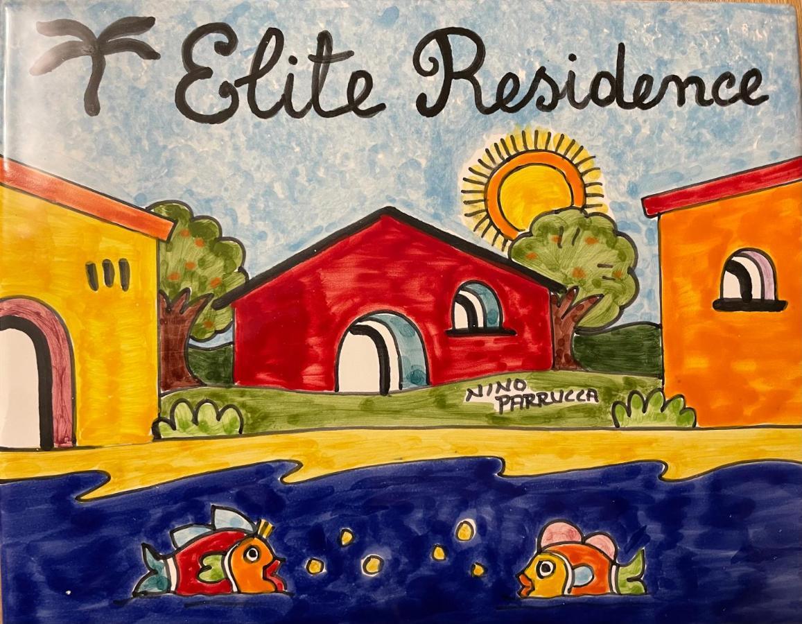 Elite *